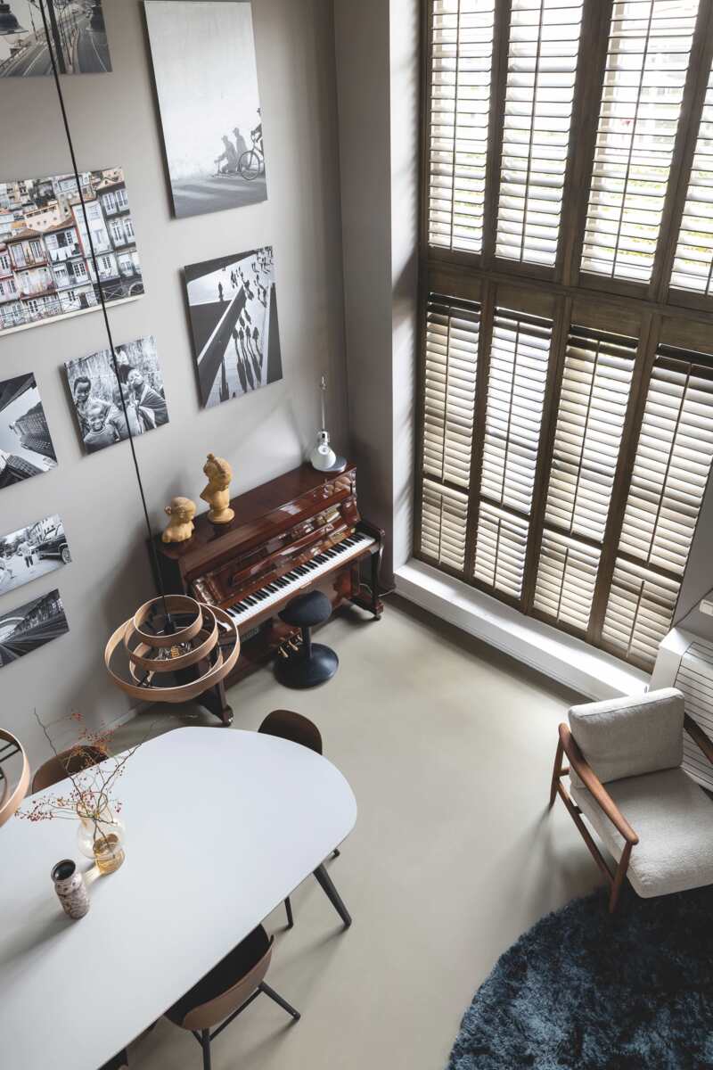 JASNO Shutters in kleur Rustic Grey