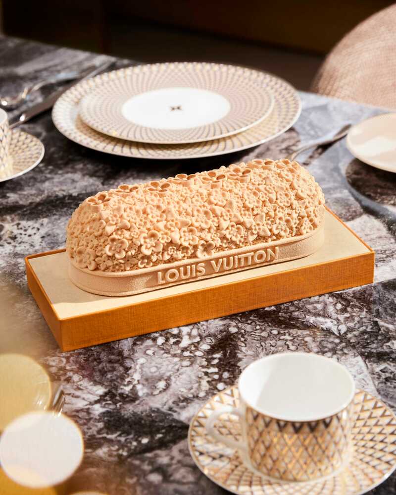 Louis Vuitton Buche de Noël