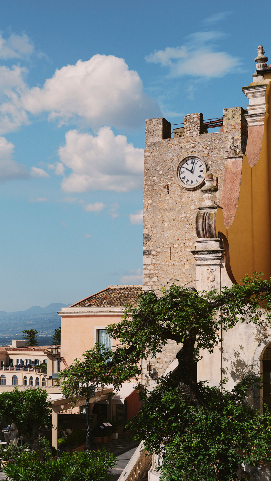 Le Bar Louis Vuitton, Taormina