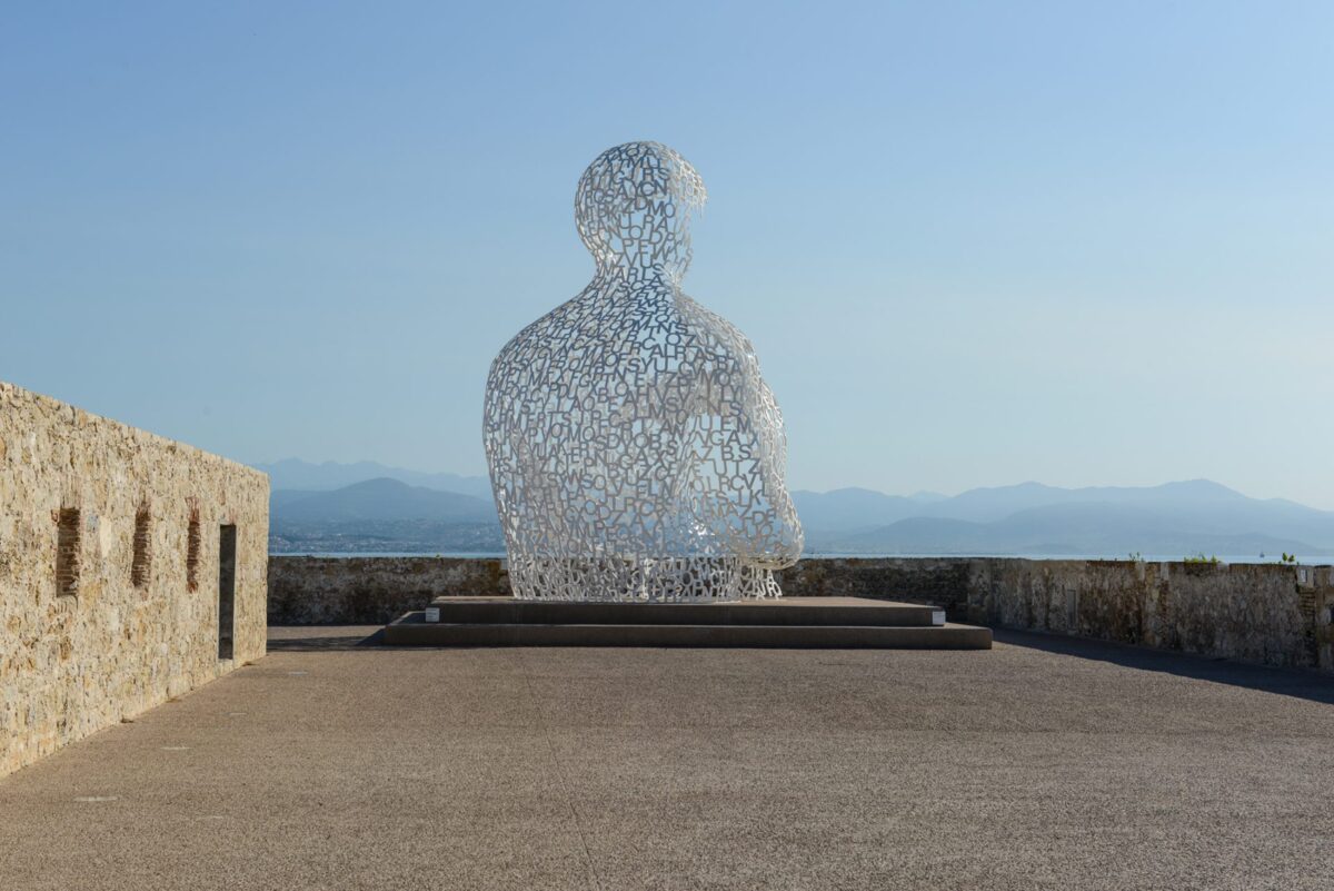 Jaume Plensa in Antibes ©ArtFix